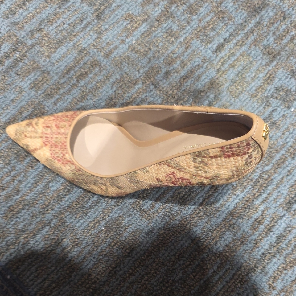 Ralph Lauren Women's Textured Heels in Tan and Cream
